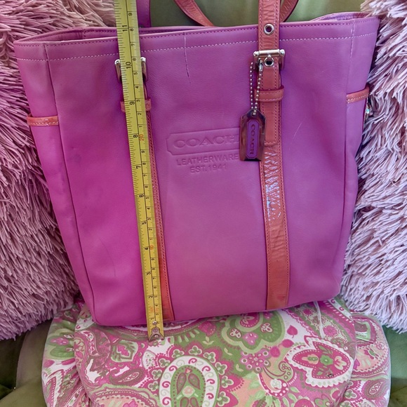 Coach Pink Tote Bag - Picture 10 of 11